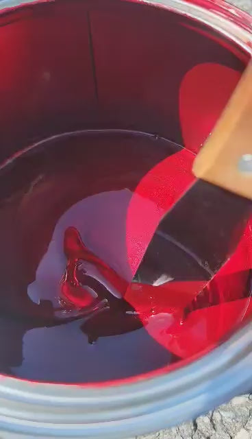 Achieve a luxurious deep red finish with our Ruby Red Lips paint kit. Ideal for a bold and elegant look, this 1:1 mix is recommended over a black basecoat and must be topcoated with clearcoat.