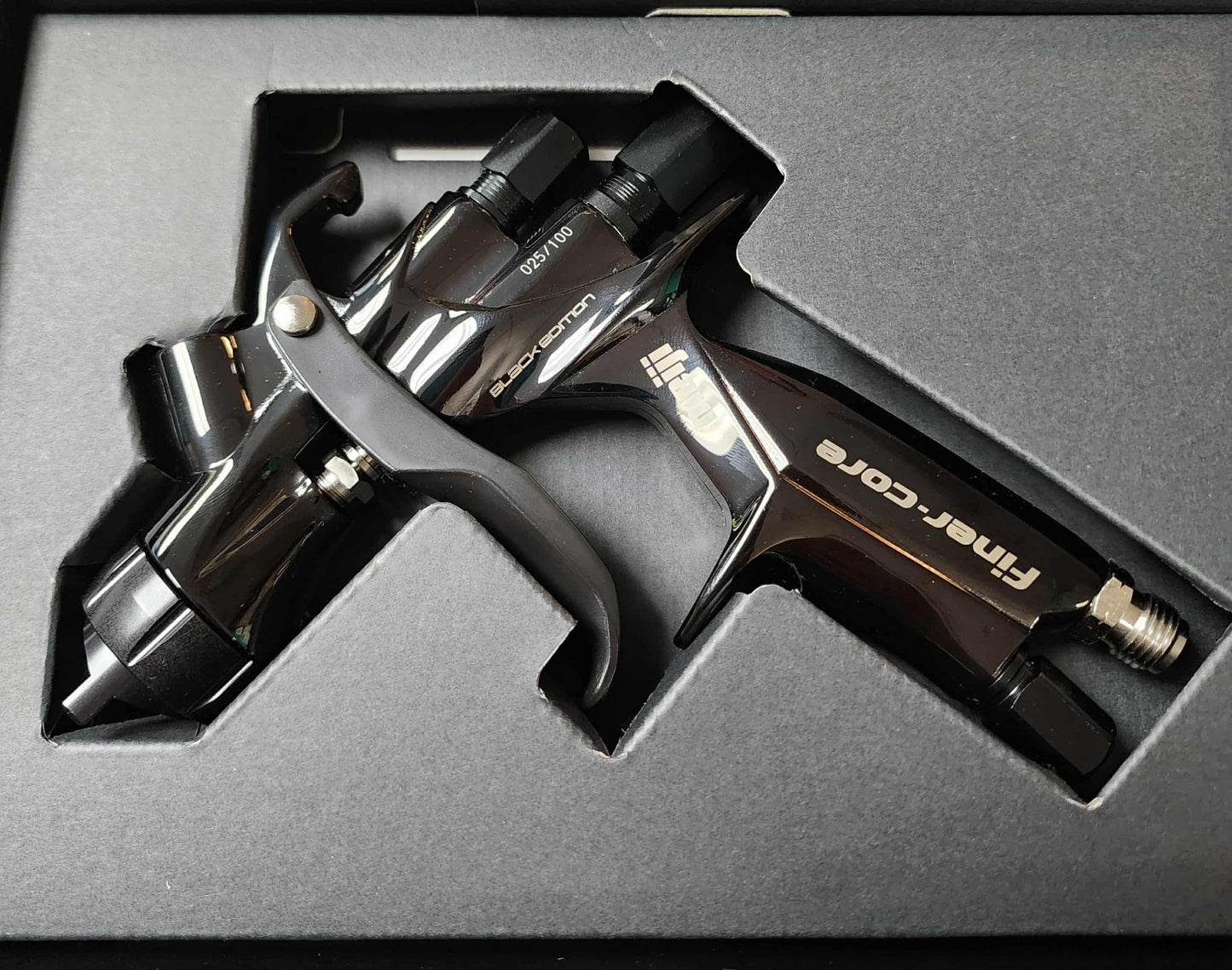 Meiji Finer Core 1.5 – Limited Edition Black Spray Gun